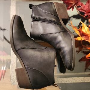 Lucky Black Leather Ankle Booties